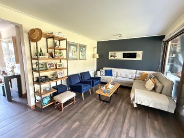 Venta / Casa / Colina