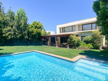 Venta / Casa / Colina