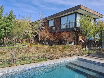 Venta / Casa / Colina