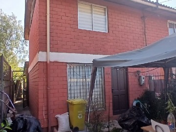 Venta / Casa / Colina