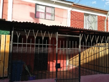 Venta / Casa / Colina