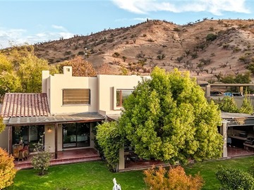 Venta / Casa / Colina
