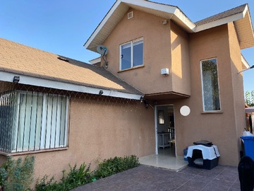 Venta / Casa / Colina