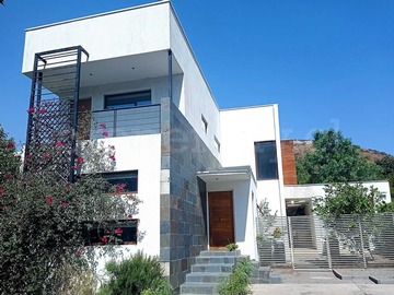 Venta / Casa / Colina