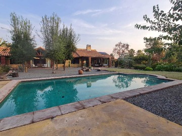 Venta / Casa / Colina