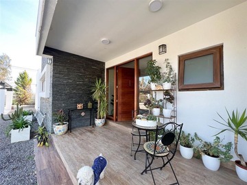 Venta / Casa / Colina