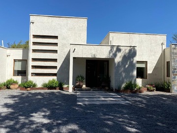 Venta / Casa / Colina