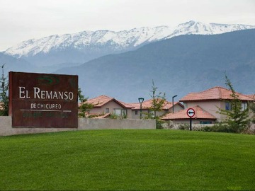 Venta / Casa / Colina