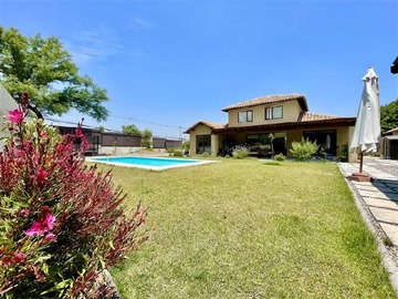 Venta / Casa / Colina