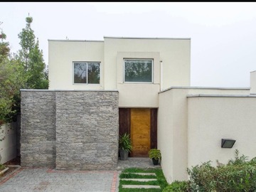 Venta / Casa / Colina