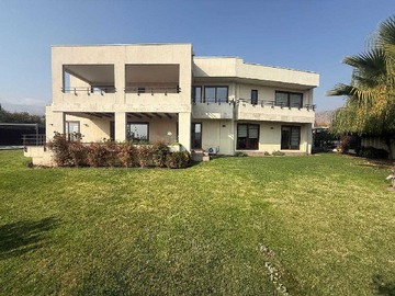 Venta / Casa / Colina