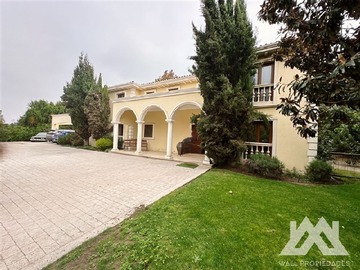 Venta / Casa / Colina