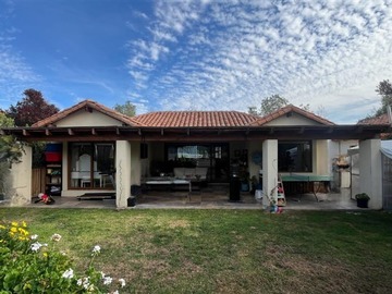 Venta / Casa / Colina