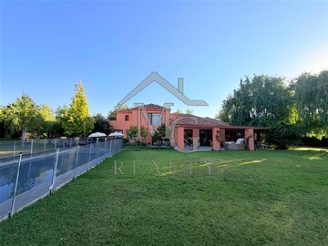 Venta / Casa / Colina