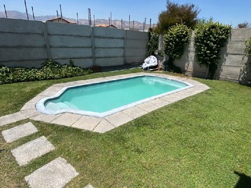 Venta / Casa / Colina