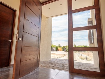 Venta / Casa / Colina