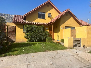 Venta / Casa / Colina