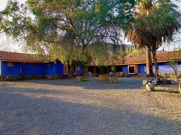 Venta / Casa / Colina