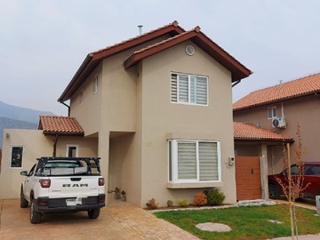 Venta / Casa / Colina