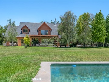 Venta / Casa / Colina