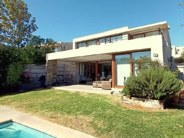 Venta / Casa / Colina