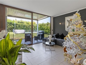 Venta / Casa / Colina