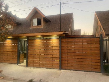 Venta / Casa / Colina