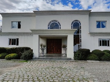 Venta / Casa / Colina