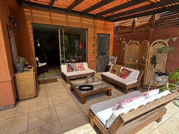 Venta / Casa / Colina