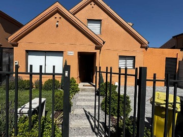 Venta / Casa / Colina