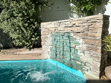 Venta / Casa / Colina