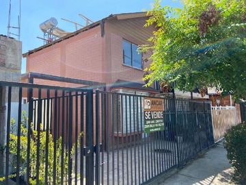 Venta / Casa / Colina