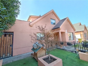 Venta / Casa / Colina