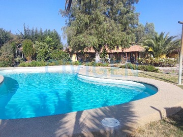 Venta / Casa / Colina