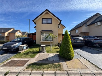 Venta / Casa / Colina