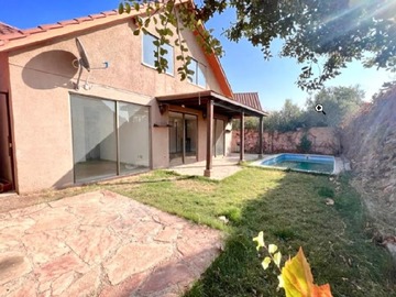 Venta / Casa / Colina