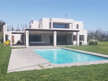 Venta / Casa / Colina