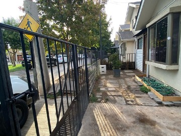 Venta / Casa / Colina