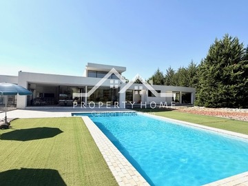 Venta / Casa / Colina