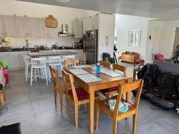 Venta / Casa / Colina