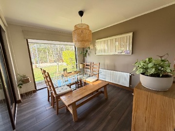 Venta / Casa / Colina