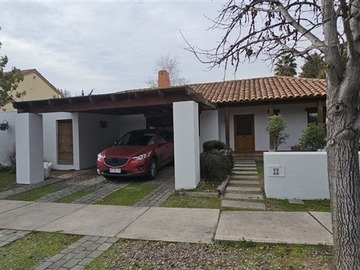 Venta / Casa / Colina