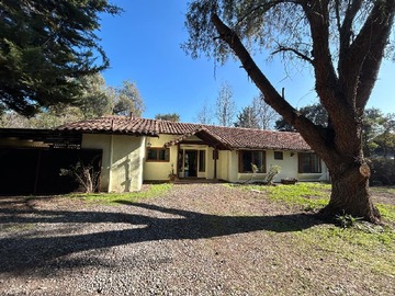 Venta / Casa / Colina