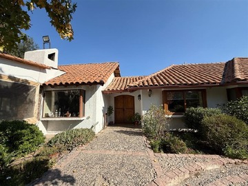 Venta / Casa / Colina