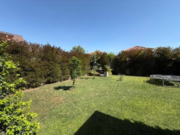 Venta / Casa / Colina