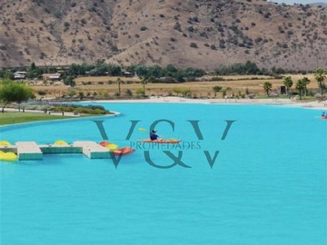 Venta / Casa / Colina