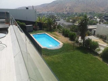 Venta / Casa / Colina