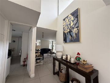 Venta / Casa / Colina