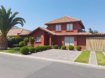 Venta / Casa / Colina