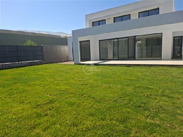Venta / Casa / Colina